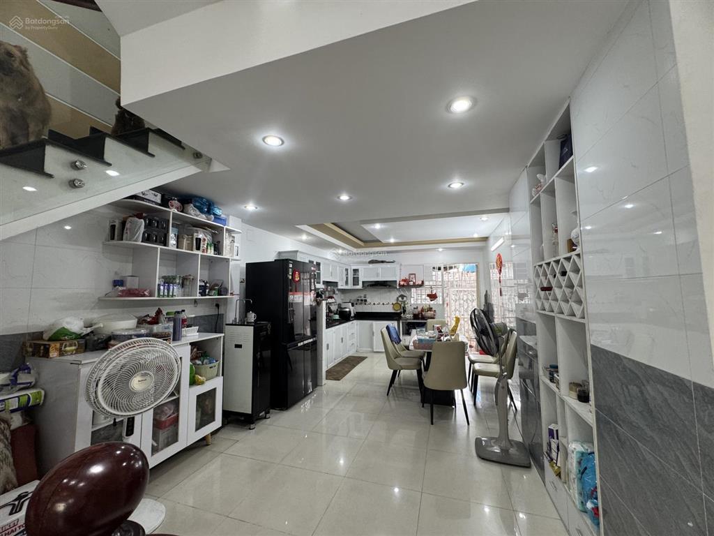 Nhà phường an bình tp dĩ an gần đường phạm văn đồng