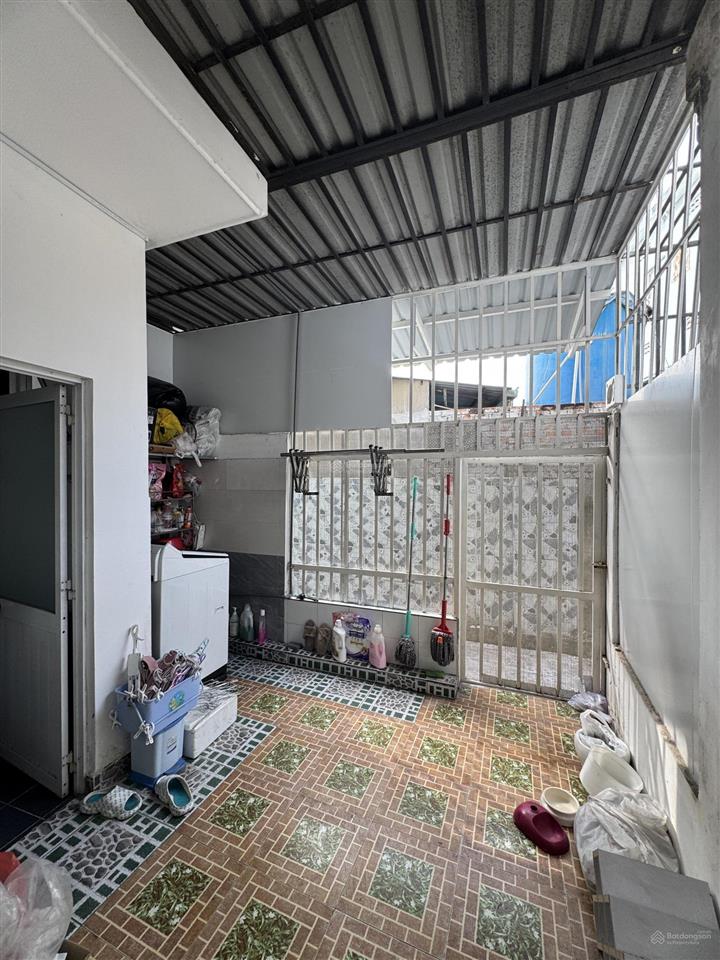 Nhà phường an bình tp dĩ an gần đường phạm văn đồng
