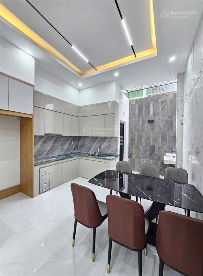 Nhà kdc phú hồng thịnh 8 phường bình chuẩn  tp thuận an