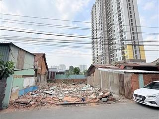 Đất mặt đường trần đại nghĩa phường bình an  tp dĩ an gần chợ đông hoà.