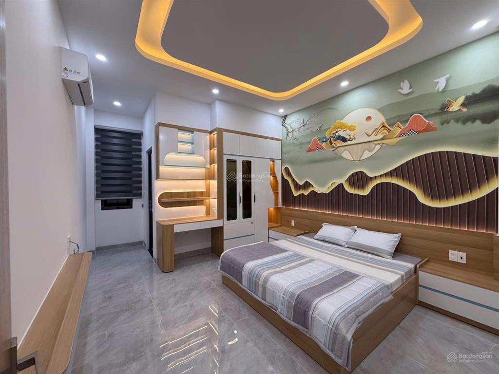 Nhà phường tân đông hiệp  tp dĩ an vị trí ngay chợ thông dụng, công ty kính nổi
