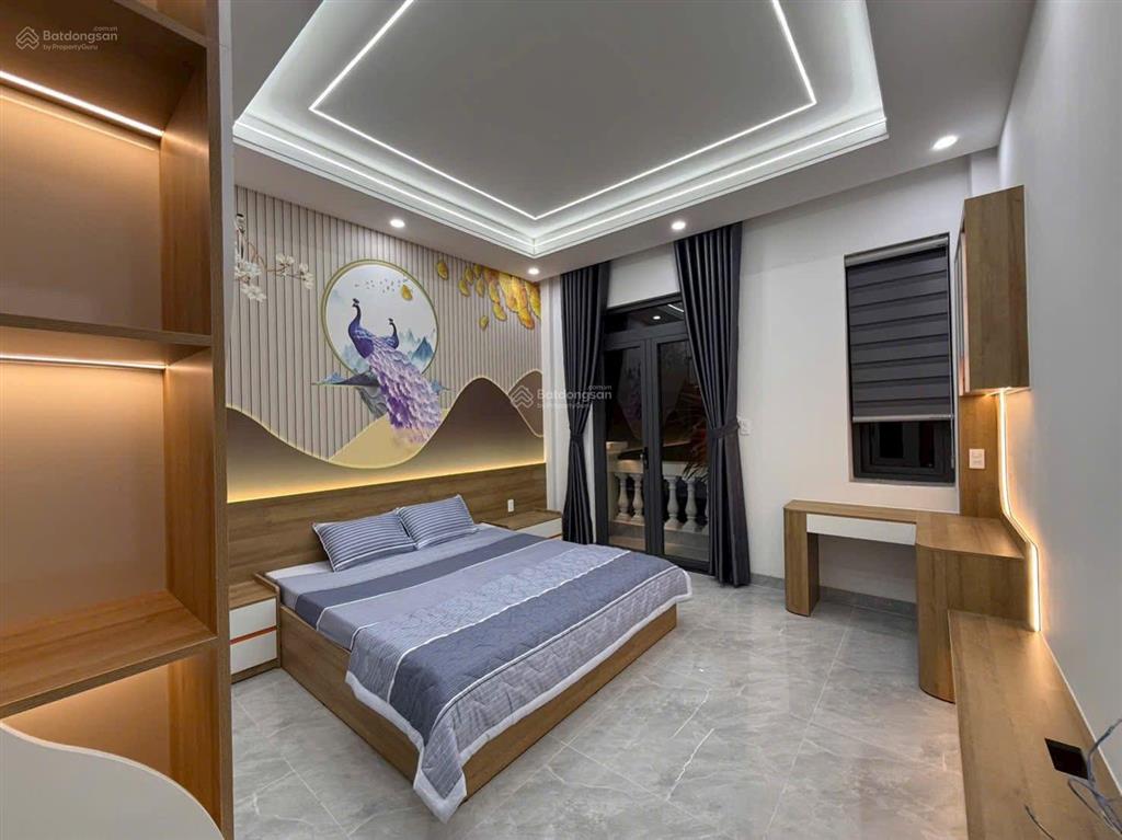 Nhà phường tân đông hiệp  tp dĩ an vị trí ngay chợ thông dụng, công ty kính nổi