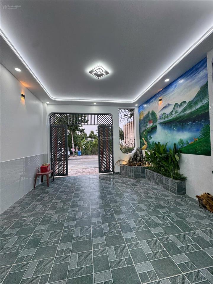 Nhà khu dân cư hội nghĩa  tp tân uyên gần chợ quang vinh 3.