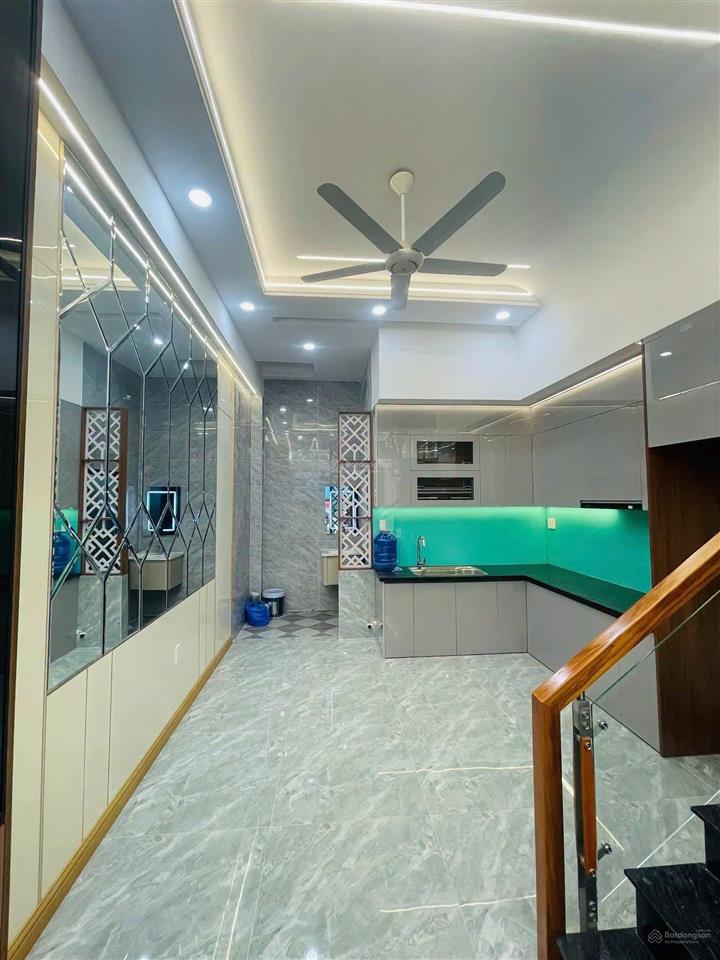 Nhà hoàn công gần ngã tư chiêu liêu p. tân đông hiệp  tp dĩ an