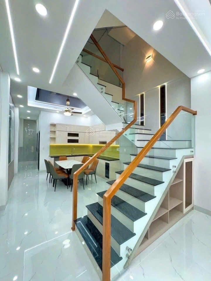 Nhà phường đông hoà  thành phố dĩ an gần siêu thị bigc go