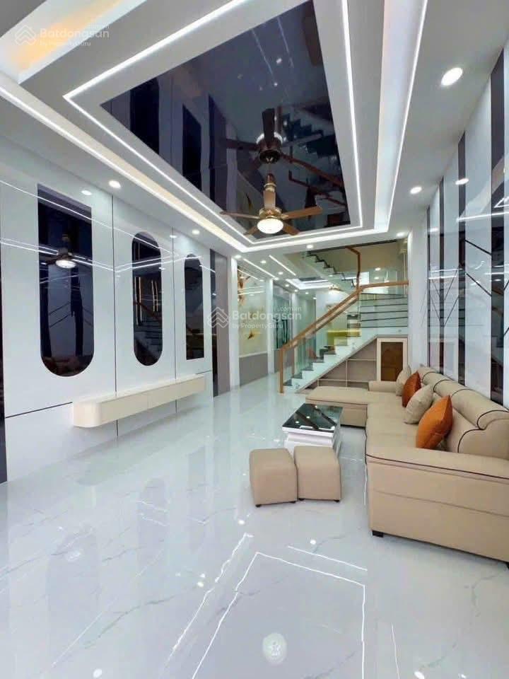 Nhà phường đông hoà  thành phố dĩ an gần siêu thị bigc go