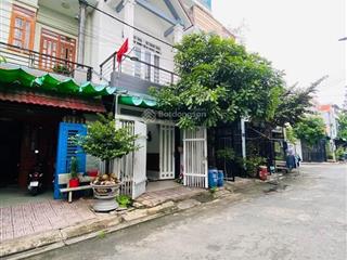 Nhà phường đông hoà, thành phố dĩ an gần sân vận động