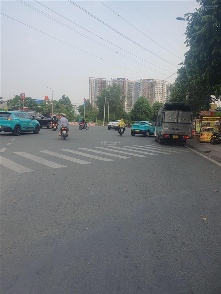 Cần bán nhanh 270m đất nền khang an trục 12m giá 72 tr/m2 thương lượng