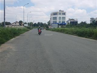 Cần bán nhanh đất nền 320m, ngang 16m sổ riêng đường liên phường giá 75 tr/m