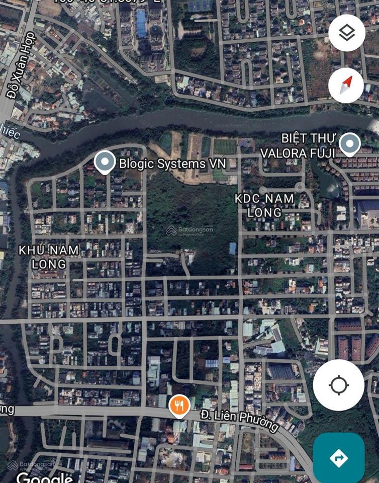Kẹt tiền cần bán gấp nền biệt thự 240m² (giá tốt)