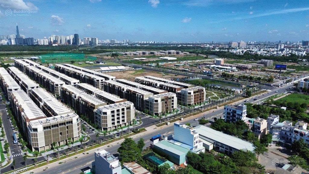 Bán lô đất mặt tiền đường 659 cách đỗ xuân hợp, global city chỉ 150m