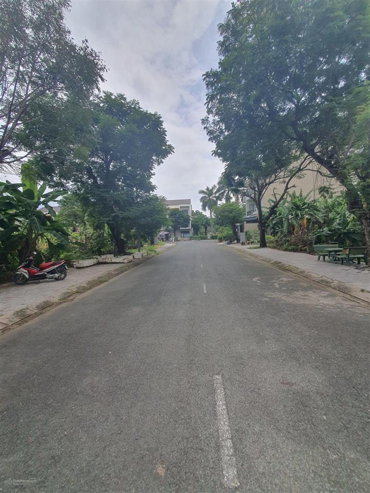 Bán nhanh 200m2 khu khang an phú hữu quận 9, trục thông 12m, giá tốt ( sát công viên , sông )