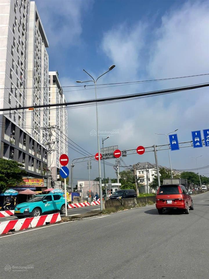 Chủ cần bán nhanh nhà phố 5x18m đối diện công viên merita khang điền đường liên phường