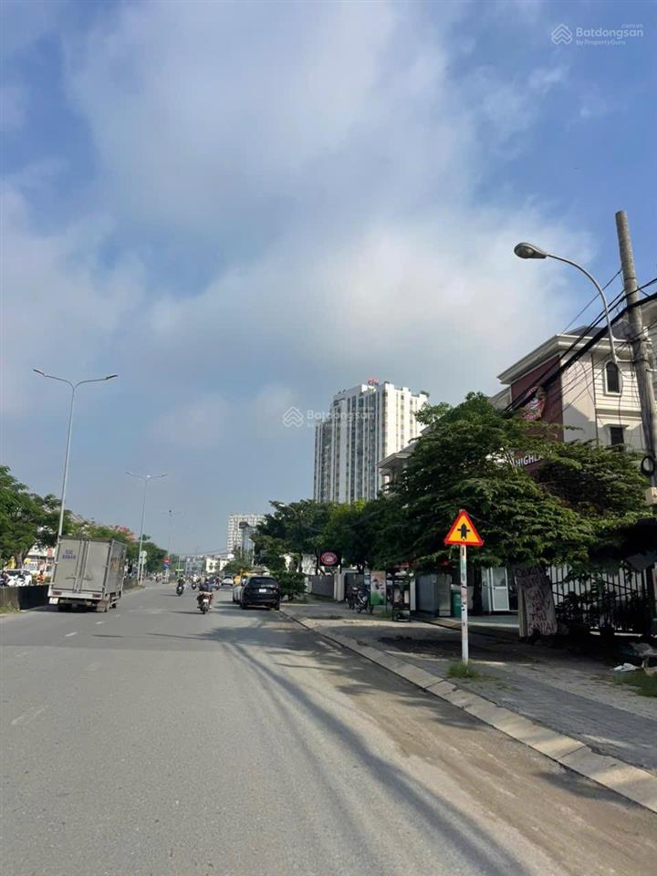 Chủ cần bán nhanh nhà phố 5x18m đối diện công viên merita khang điền đường liên phường