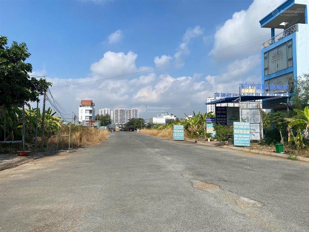 Cần bán nền đất 6x15m đường liên phường giá 6.9 tỷ ( sổ sẵn )