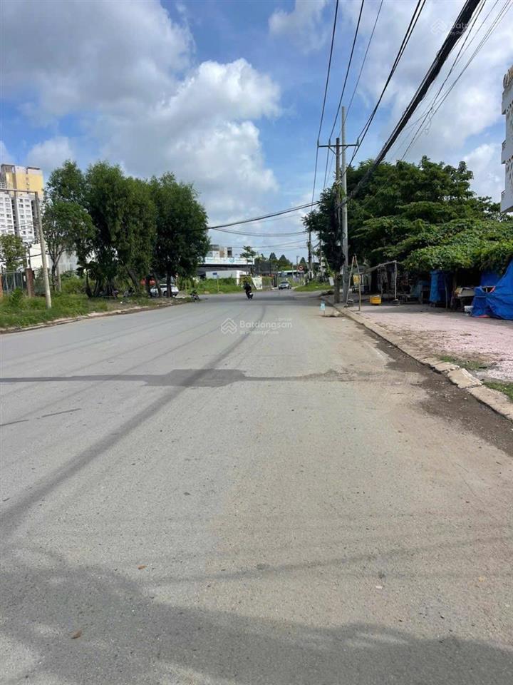 Cần bán nền đất 6x15m đường liên phường giá 6.9 tỷ ( sổ sẵn )