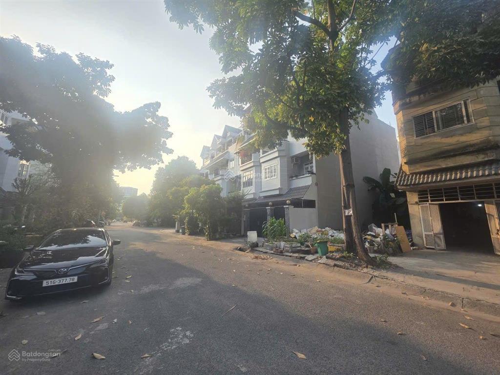 Bán căn nhà 144m trục đường 16m khu dân cư khang an giá 15 tỷ ( sổ sẵn )