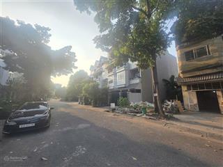 Bán căn nhà 144m trục đường 16m khu dân cư khang an giá 15 tỷ ( sổ sẵn )