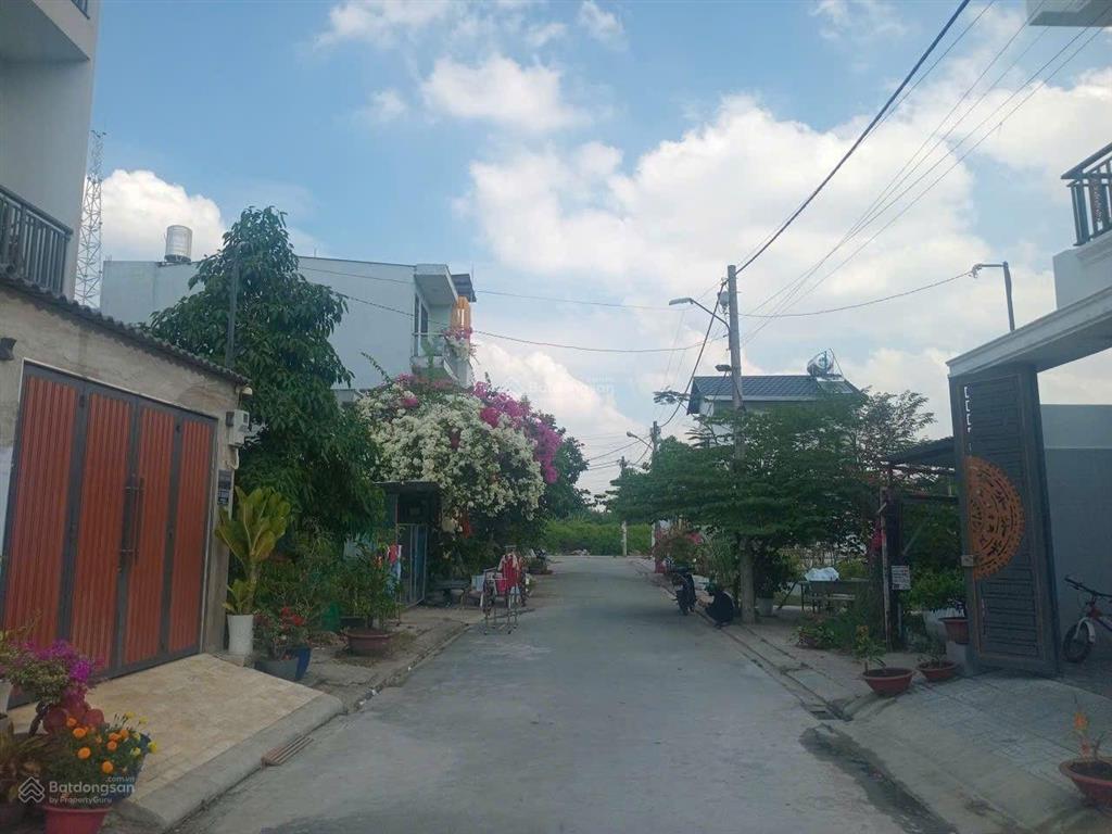 Cần bán lô đất giá tham khảo tốt trong khu vực, khu dân cư sam sung, bưng ông thoàn