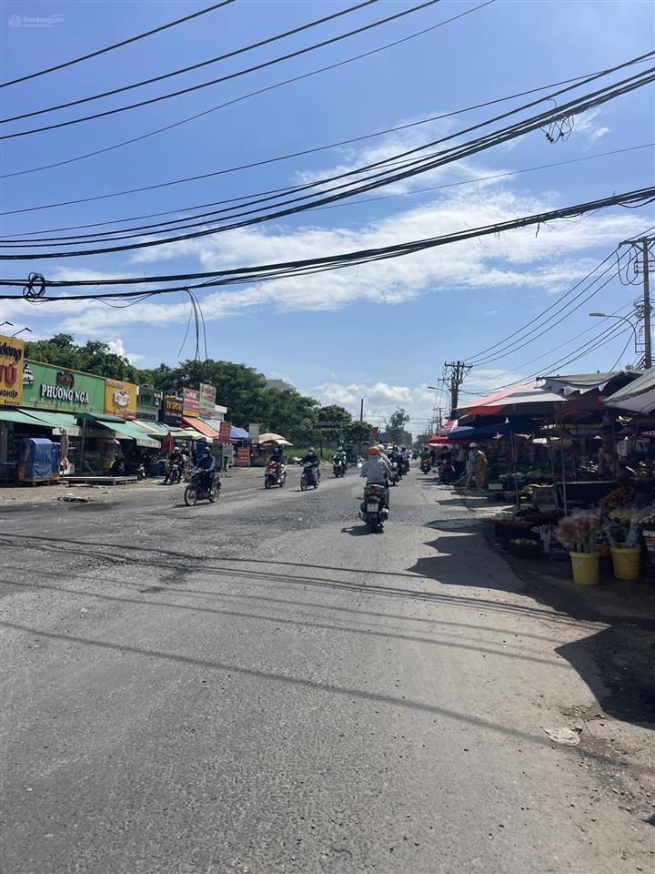 Bán nhanh 220m đất nền xây cao tầng cách lò lu tầm 15m giá tốt