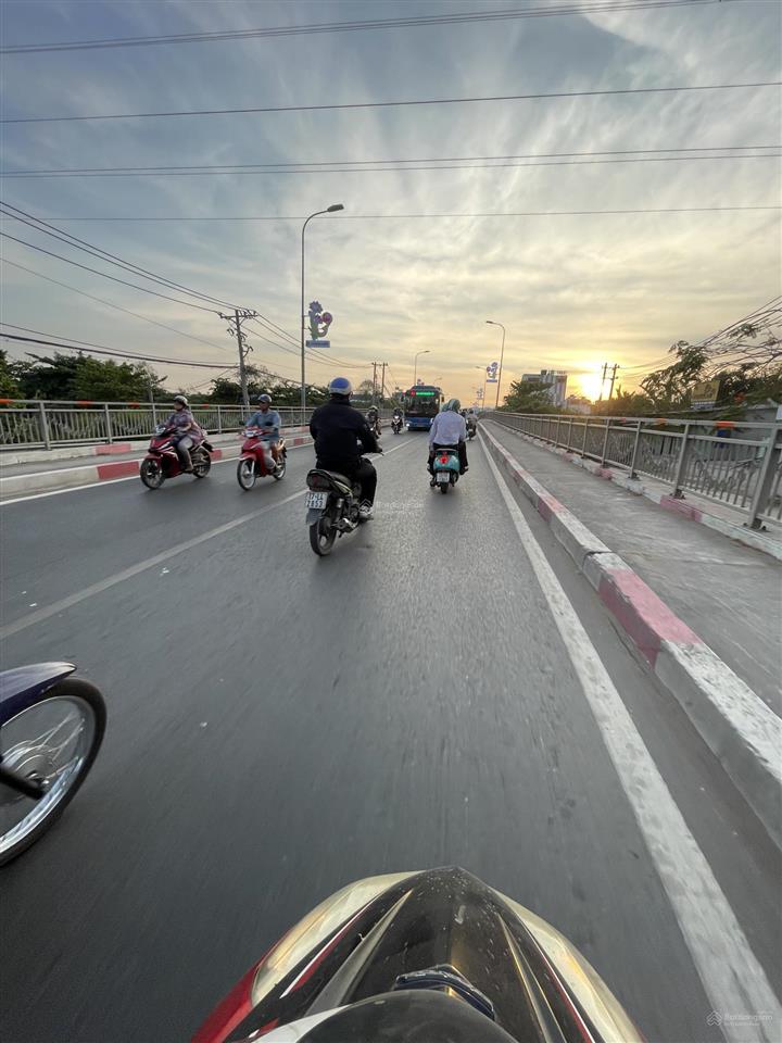 Bán nhanh đất nền 766m mặt tiền đường nguyễn duy trinh giáp quận 2 giá tốt