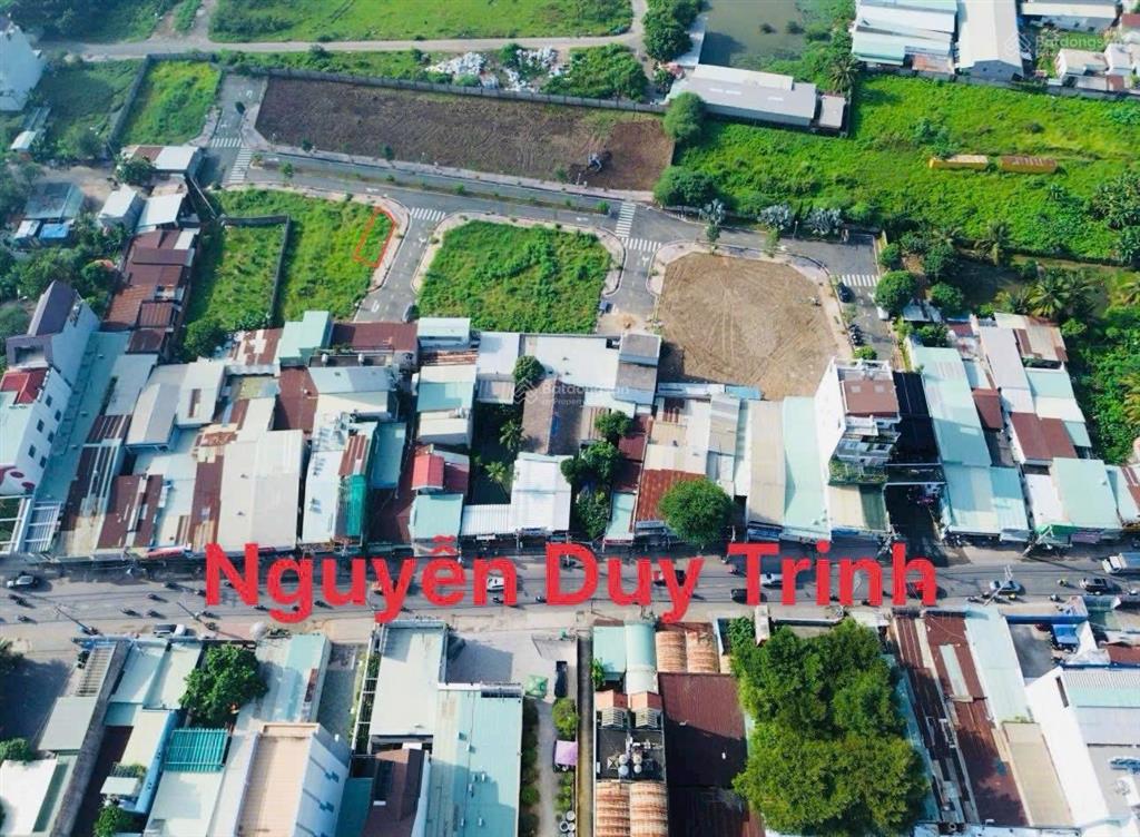 Bán nhanh 90m đất nền trục 12m quận 2 giá 7,9 tỷ/ sổ riêng
