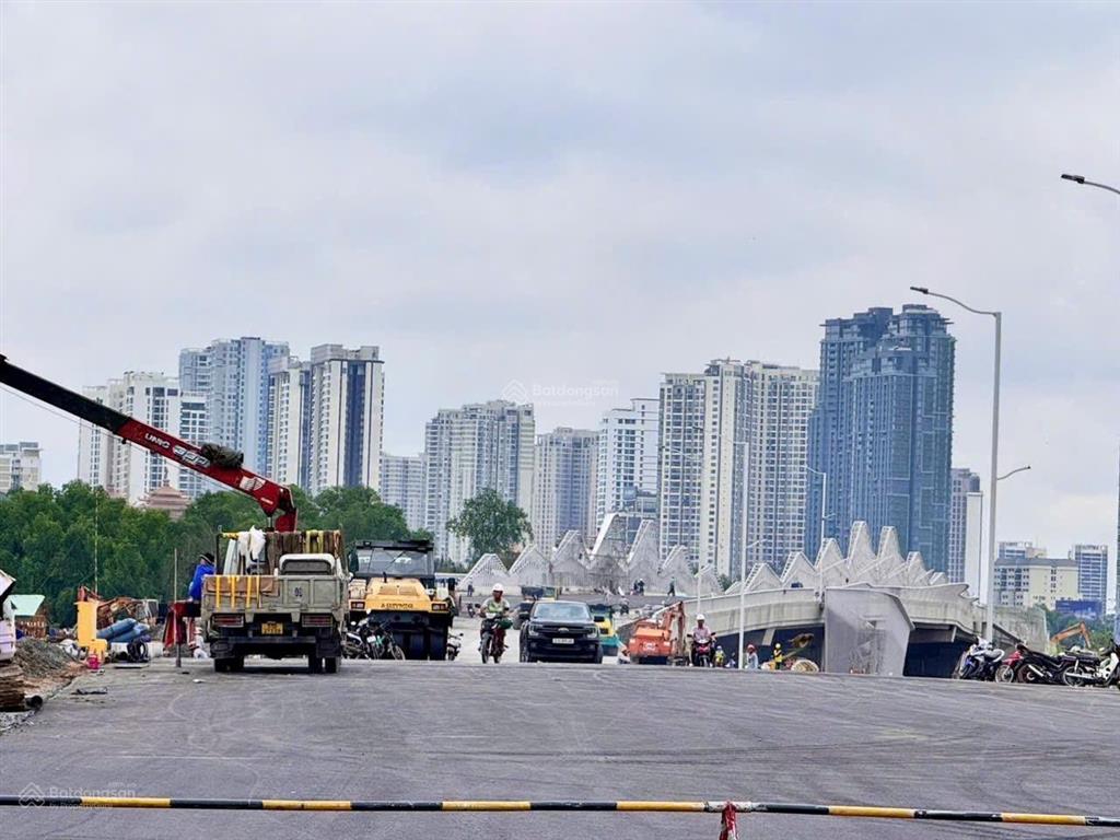 Chủ gửi bán nhanh 200m đất nền nam long đường liên phường quận 9 giá tốt