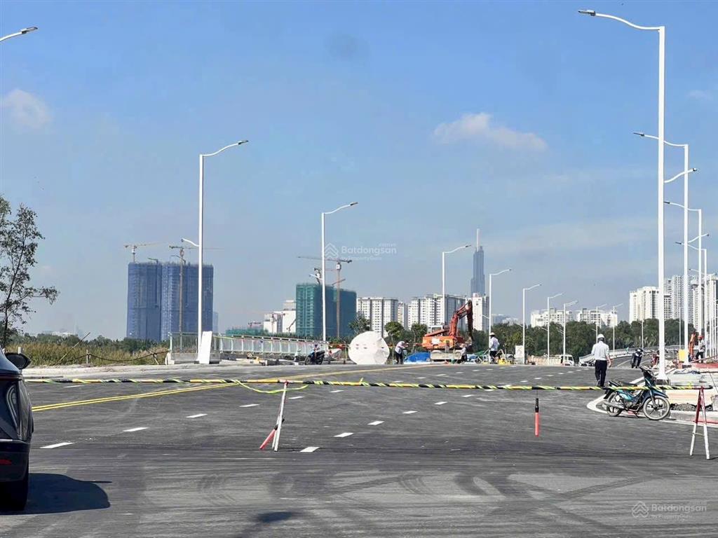 Chủ gửi bán nhanh 200m đất nền nam long đường liên phường quận 9 giá tốt