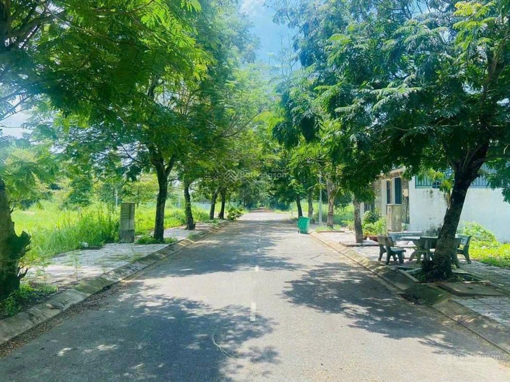 Cần bán nhanh đất nền 324m bưng ông thoàn ngay liên phường, quận 9, giá tốt