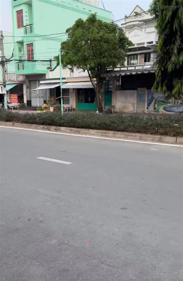 Bán nhanh nhà 1 trệt mặt tiền đại lộ 2 phước bình ngay đỗ xuân hợp giá 12,5 tỷ