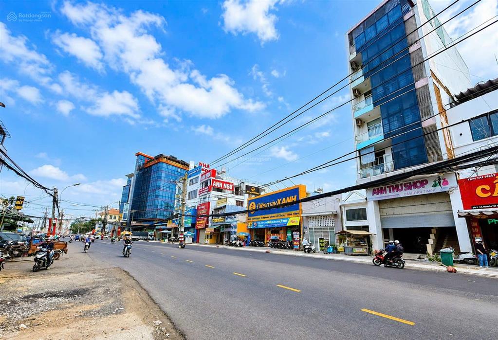 Chính chủ cần bán nhanh nhà 1 lầu mặt tiền đỗ xuân hợp quận 9 giá 20 tỷ