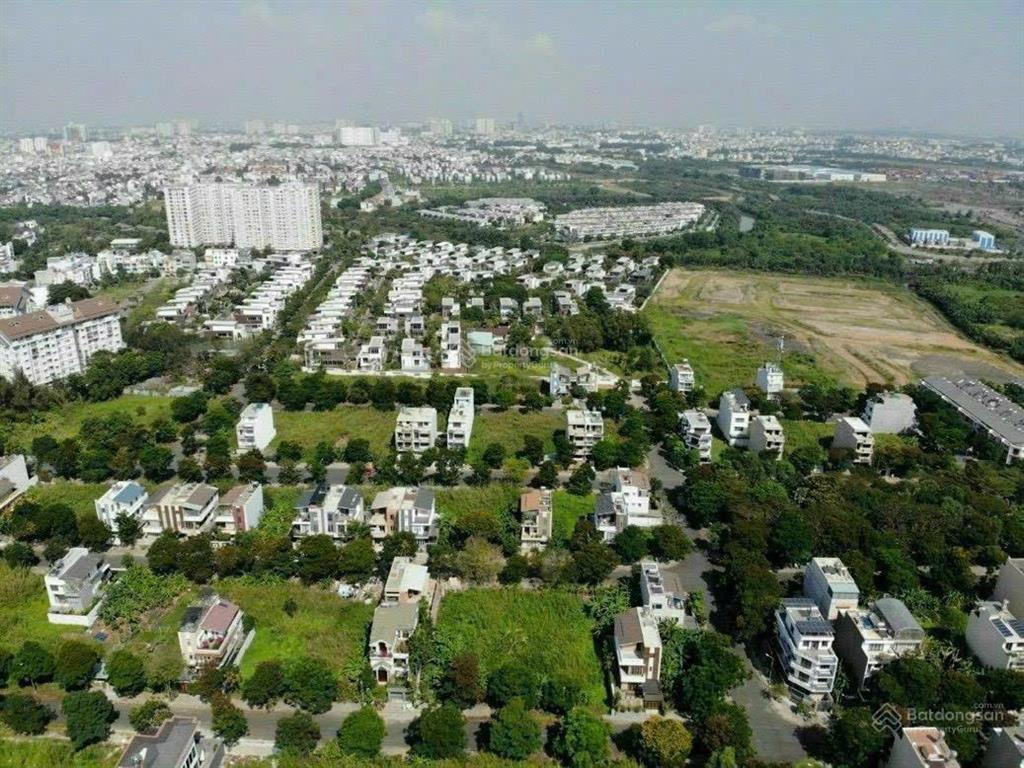 Cần bán nhanh 200m2 đất nền liên phường, quận 9 view công viên giá tốt