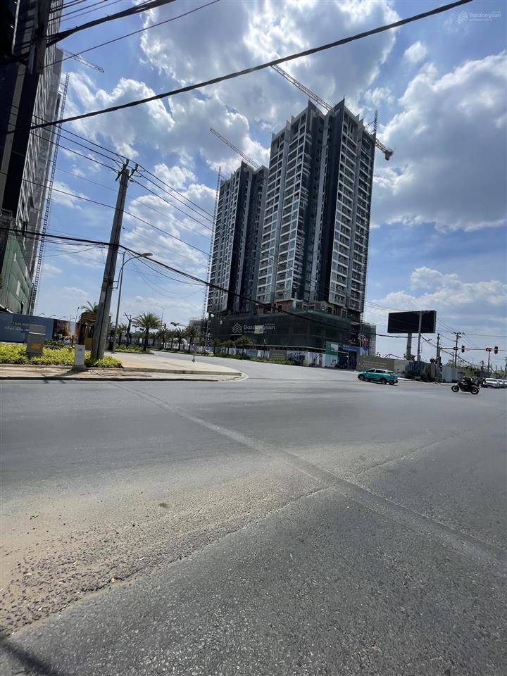 Chính chủ cần bán nhanh căn hộ dịch vụ khu liên phường, giáp global city, quận 2, giá tốt