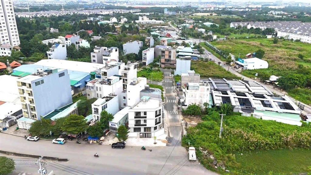 Cần bán lô đất 129m2 khu dân cư xuất nhập khẩu, đường bưng ông thoàn