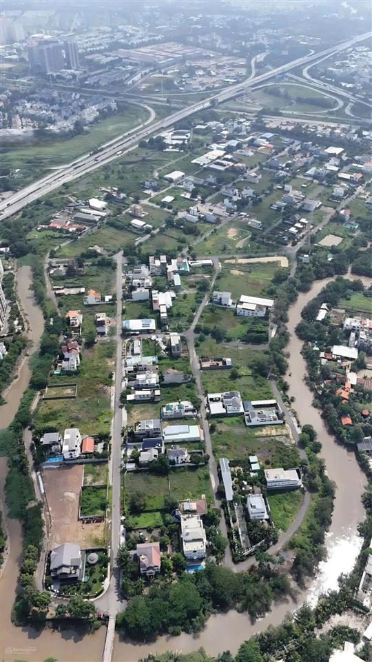 Cần bán lô đất 7x26m khu đại học bách khoa giá 11.99 tỷ