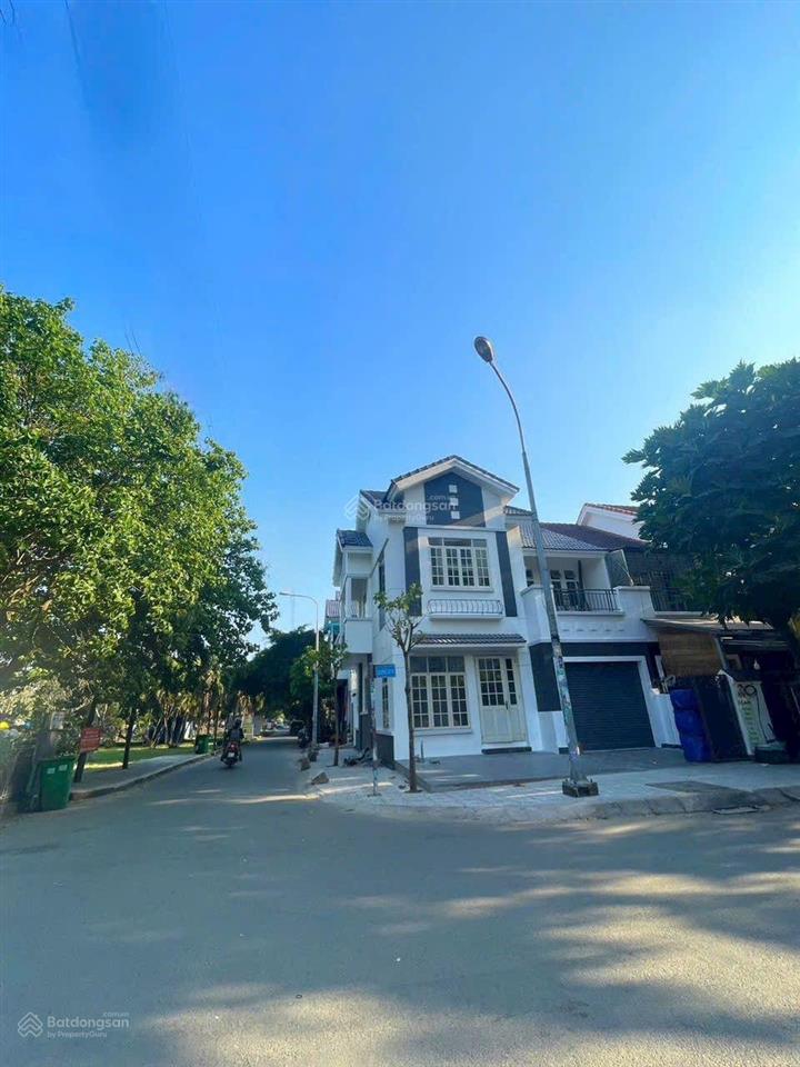 Cần bán căn góc view sông khu dân cư nam long, đối diện chung cư, cách global city 70m