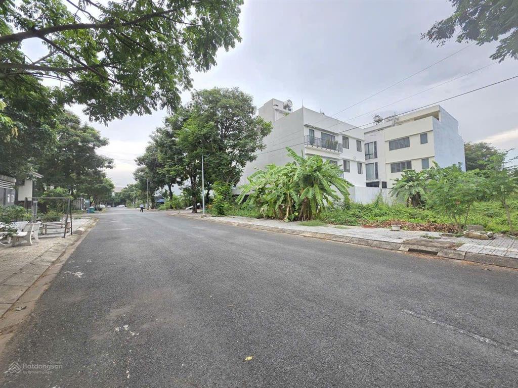 Bán nền biệt thự 10x18,5m đường 16m, khu dân cư hưng phú (73 triệu/m2)