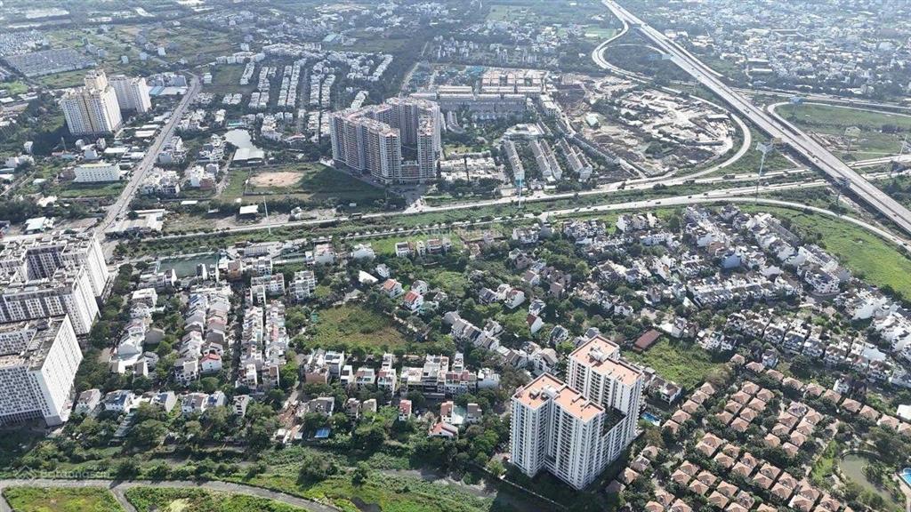 Bán lô trục chính khu khang an giá 70 triệu/m2 (diện tích 6x25m)