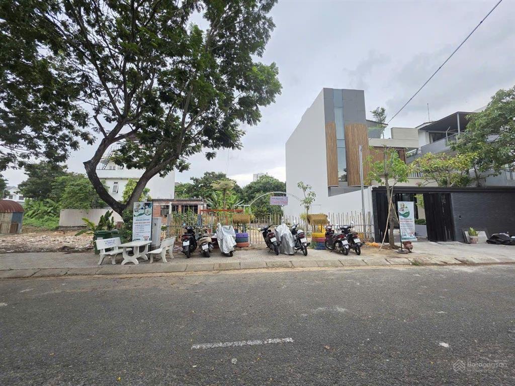Bán nhanh lô đất biệt thự trục chính khu hưng phú giá 73 triệu/m