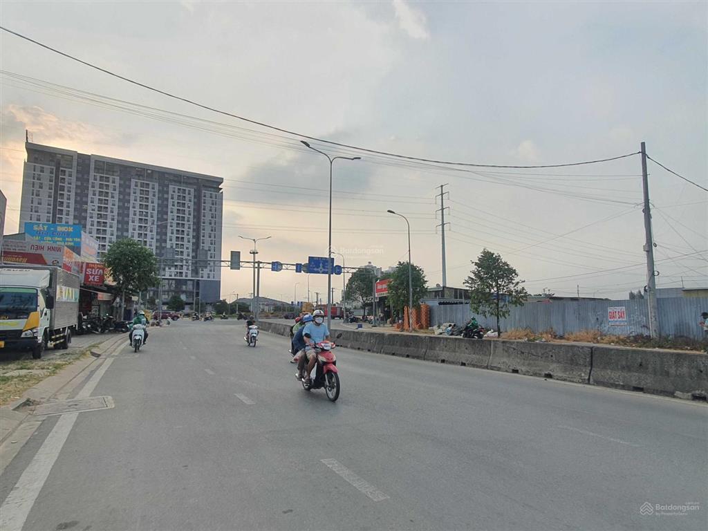 Bán nhanh nền đất khu dân cư nam long, giá 9 tỷ (90m2)