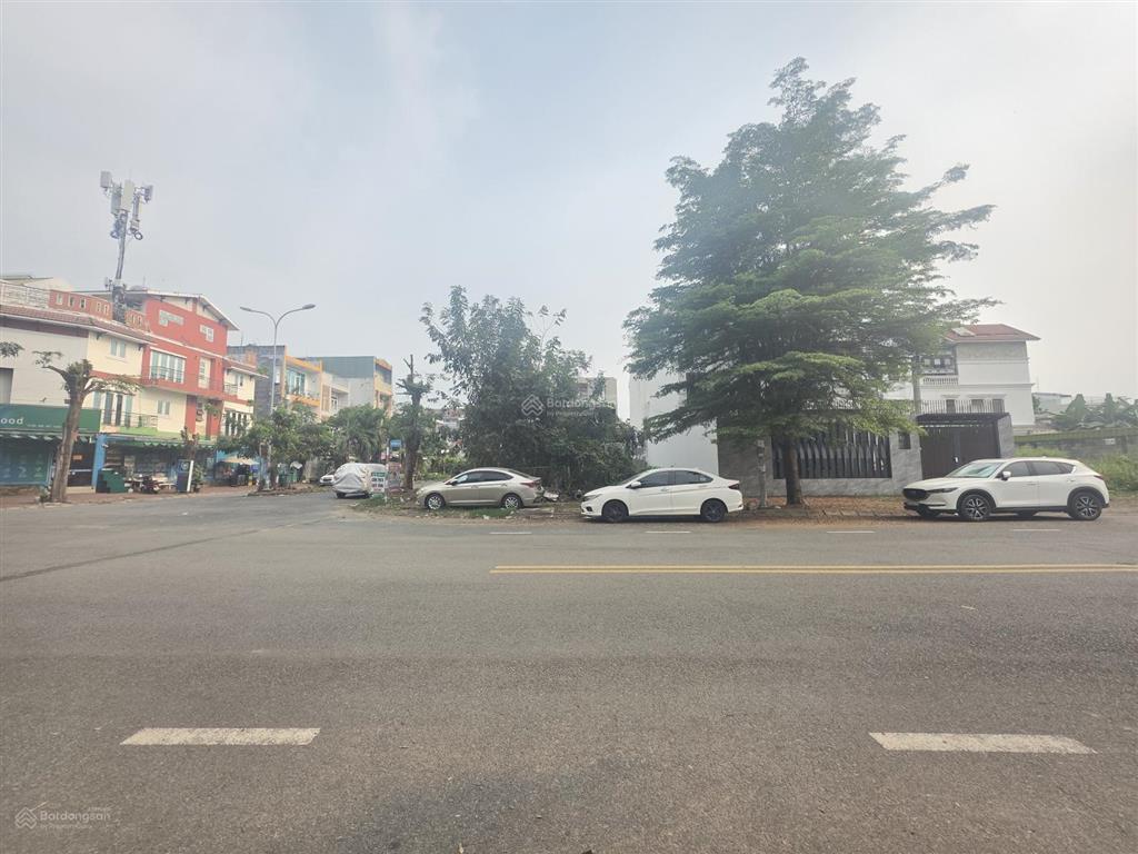 Bán lô đất 140m2 khu nam long, giá 12.8 tỷ (sổ sẵn)