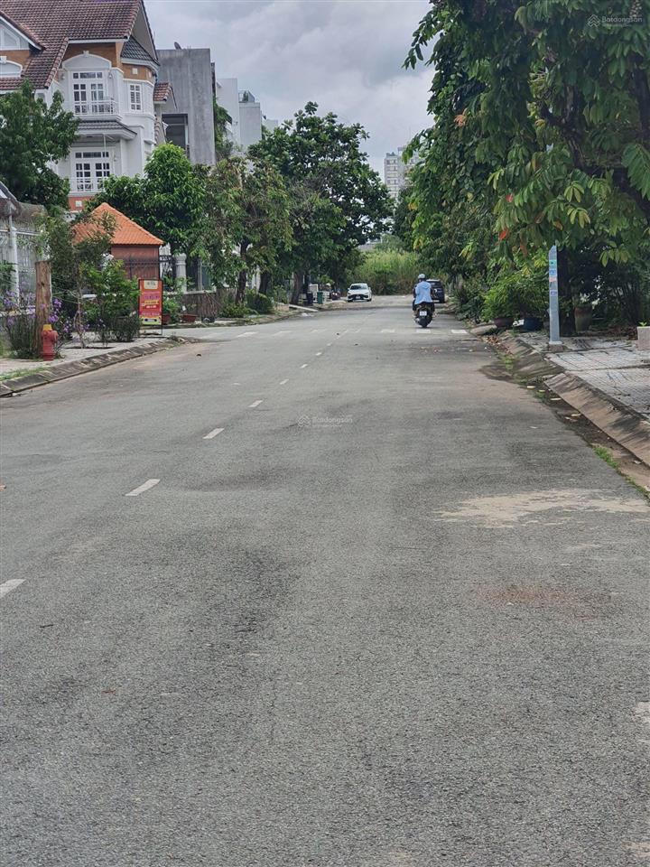 Bán nhanh lô đất 90m2 kdc nam long đối diện khu global city giá 8.99 tỷ (sổ sẵn)