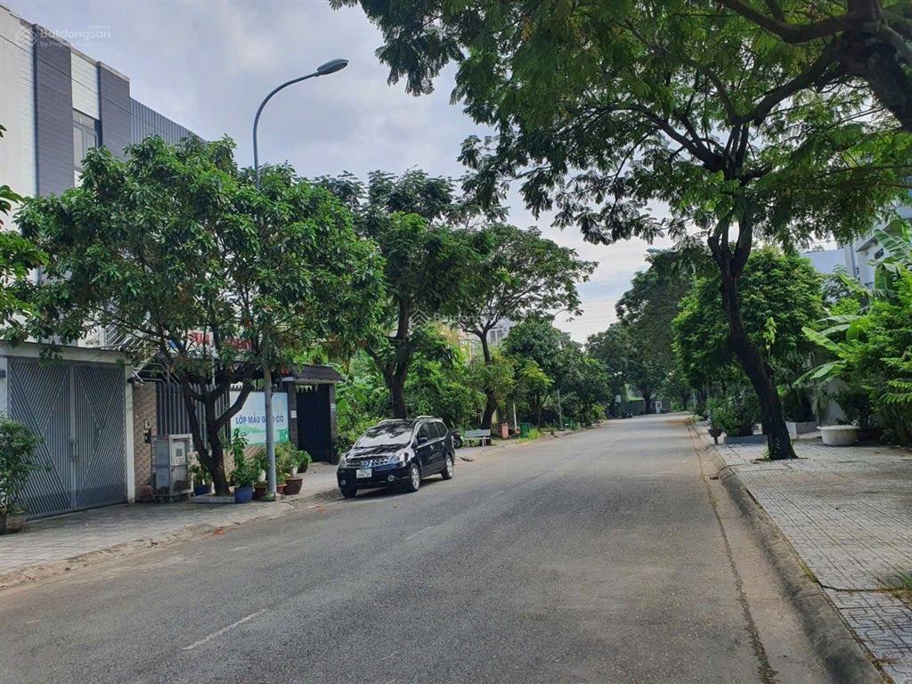 Bán nhanh lô đất biệt thự 240m2 khu dân cư nam long, giá 71 triệu/m2