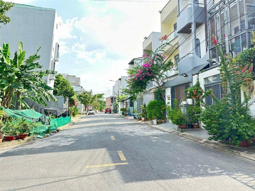 Bán lô đất hẻm 78, bưng ông thoàn giá chỉ 4 tỷ (sổ sẵn)