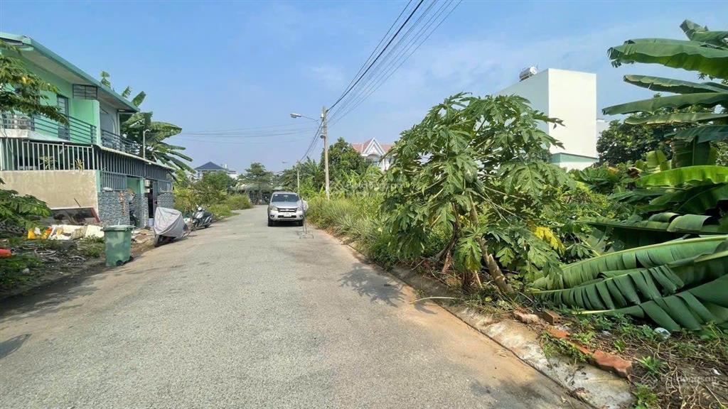 Bán lô đất 122,5m2 khu dân cư bưng ông thoàn giá 6,1 tỷ