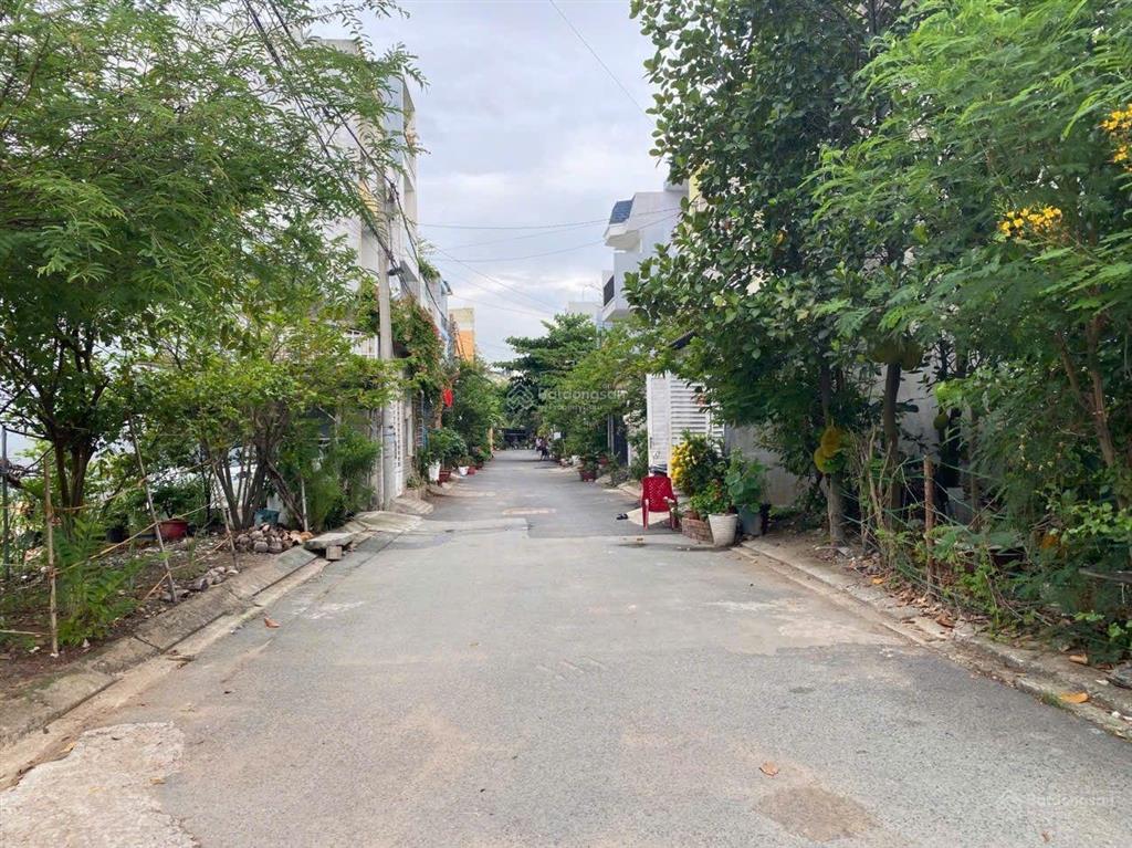 Bán lô đất 74,3m khu dân cư gò cát giá 4,250 tỷ (sổ sẵn)