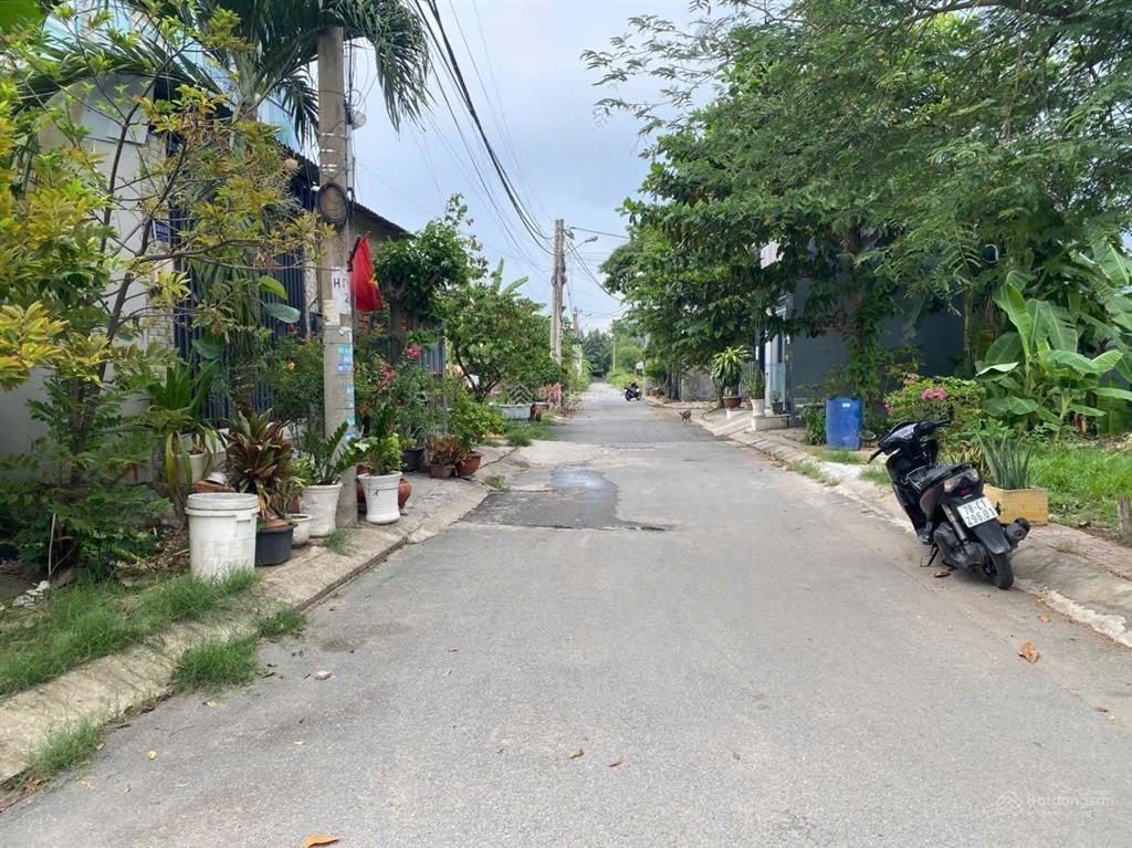 Bán lô đất 74,3m khu dân cư gò cát giá 4,250 tỷ (sổ sẵn)