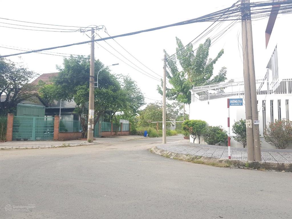 Bán lô đất 5x22m khu dân kiến á đường liên phường