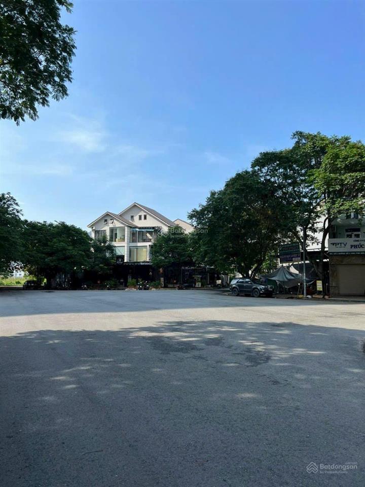 Cần bán đất khu kiến á, đường liên phường, giá 10,5 tỷ