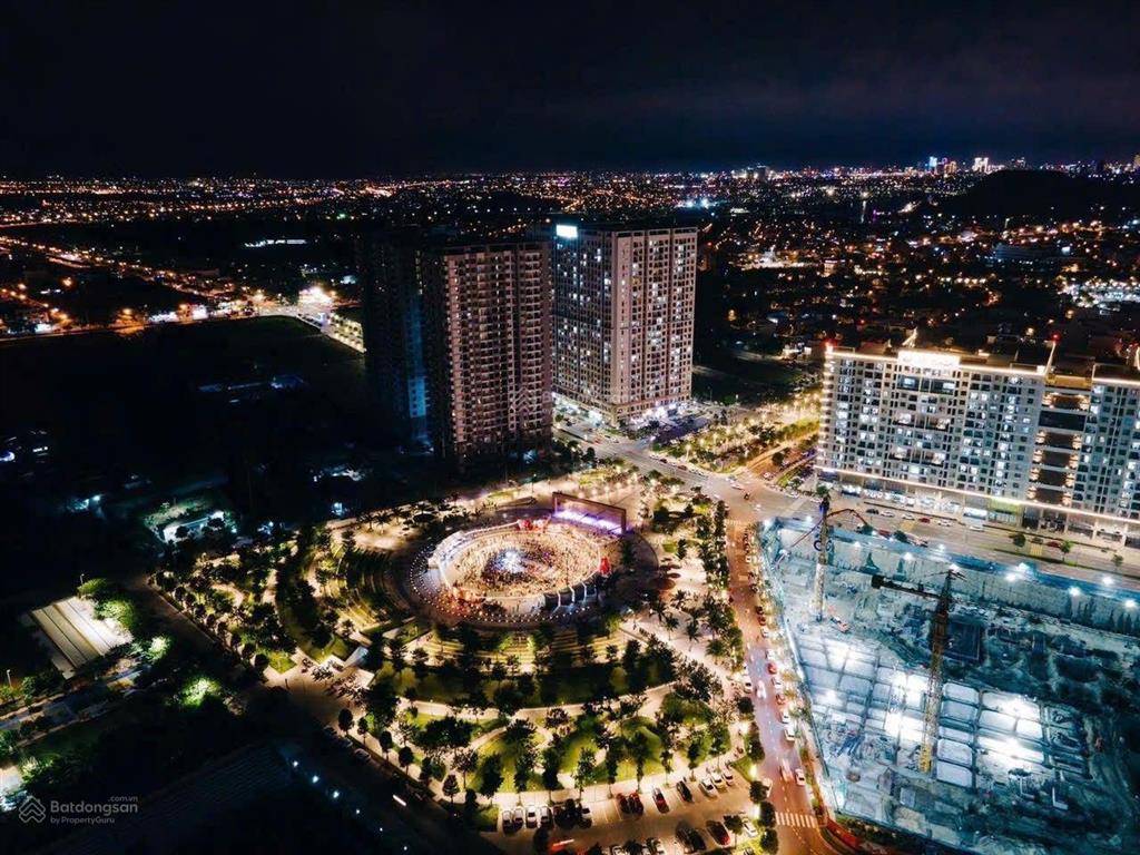 Bán căn 2 ngủ fpt plaza 4 giá gốc cđt, view đường hoàng minh thắng, nhìn công viên đẹp